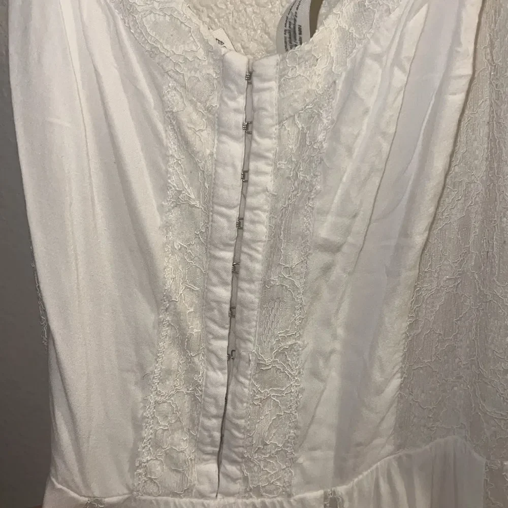 ✨Aeropostale × Bethany Mota Limited Edition White Sz Large Dress✨